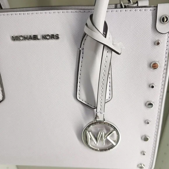 MICHAEL KORS MAPLE STUD OPTIC LAVANDER LEATHER MEDIUM SATCHEL BAG - Picture 3 of 10